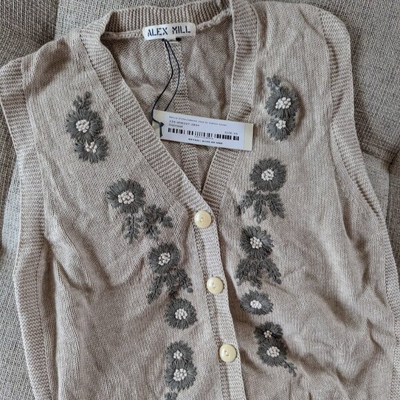 Alex Mill Becca Vest Embroidered Flowers Sz XS NWT - Picture 5 of 5